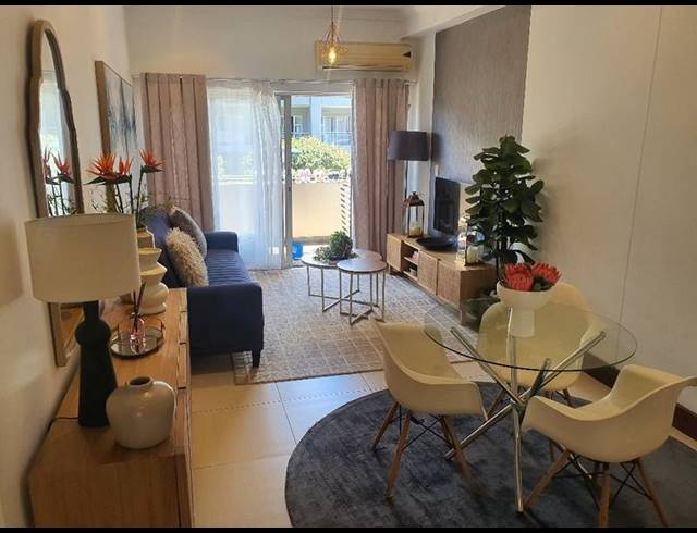 2 BEDROOM APARTMENT FOR SALE IN UMHLANGA RIDGE